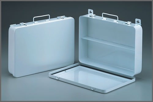 Boîtier métallique vide - 14" x 9,5" x 2,5" Épargnez $11.22